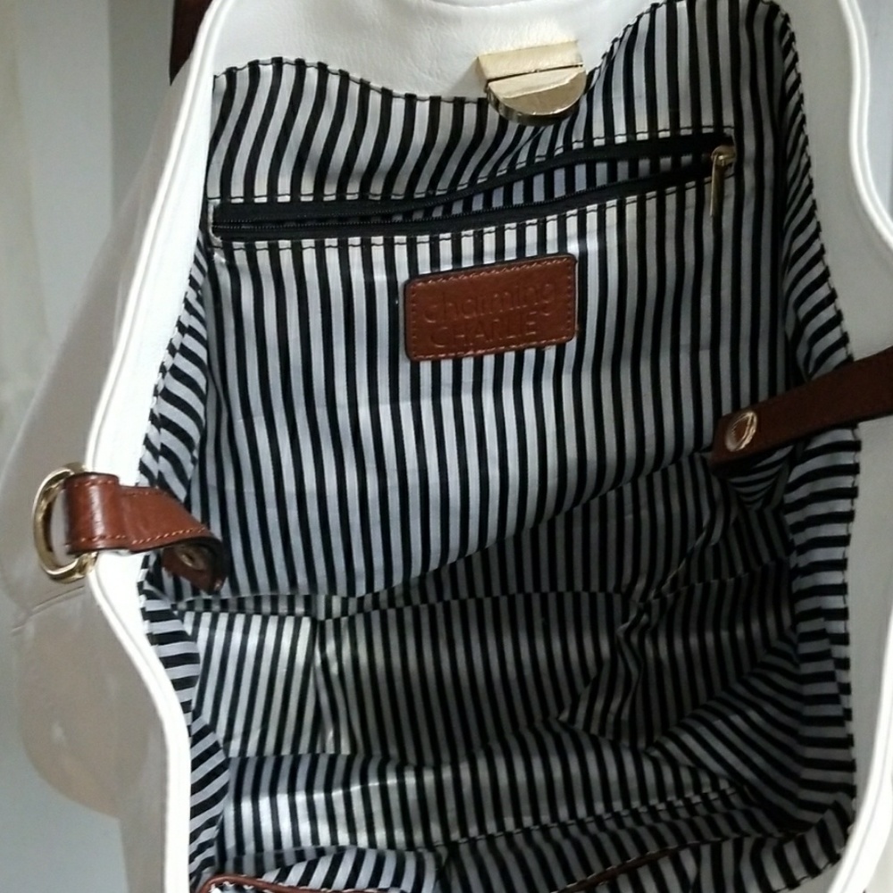 Bag - Picture 2 of 3